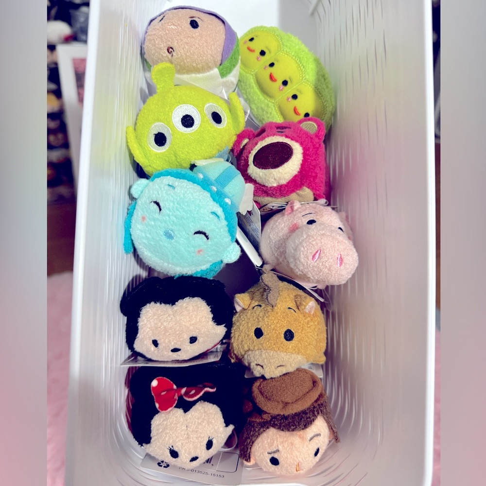 Disney TsumTsum 10 piece set as pictured. All with tags.